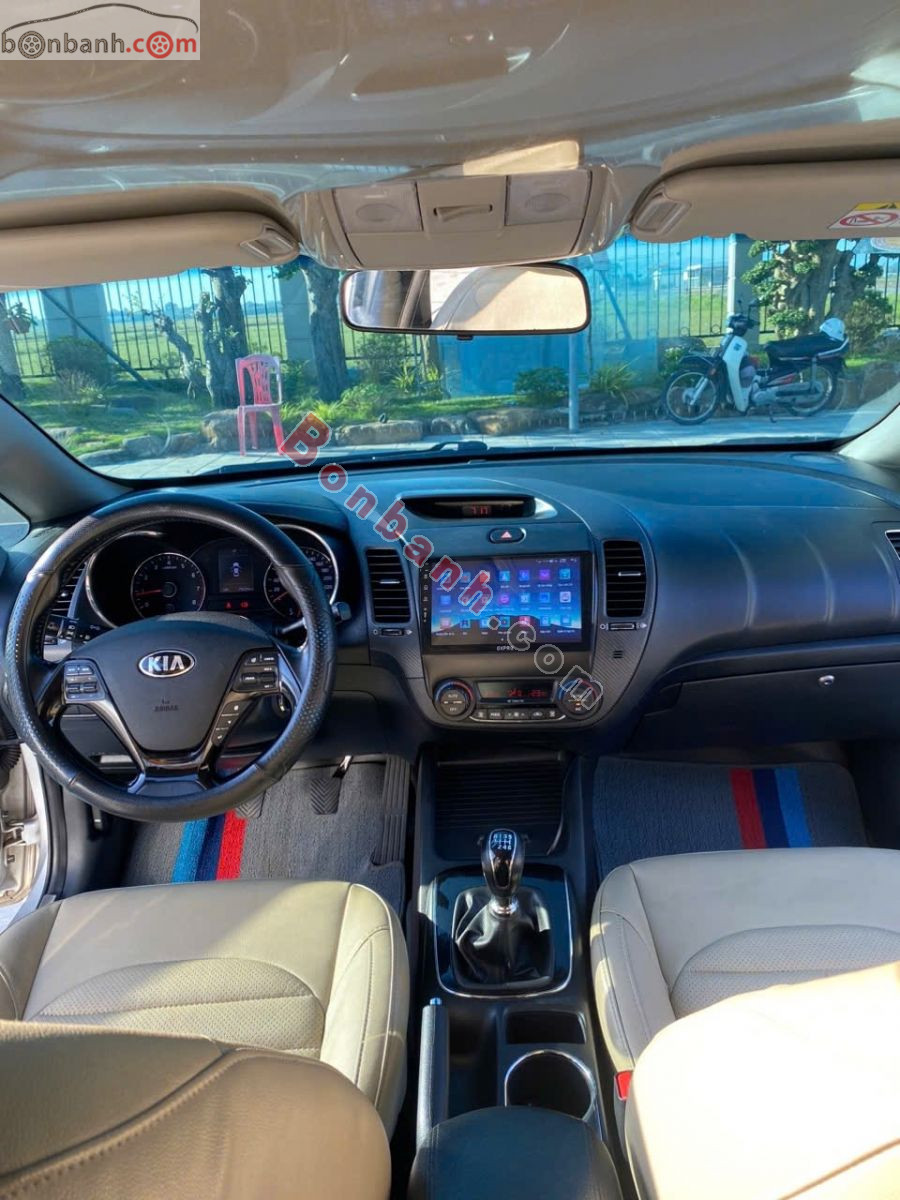 Bán ô tô Kia Cerato 1.6 MT - 2018 - xe cũ