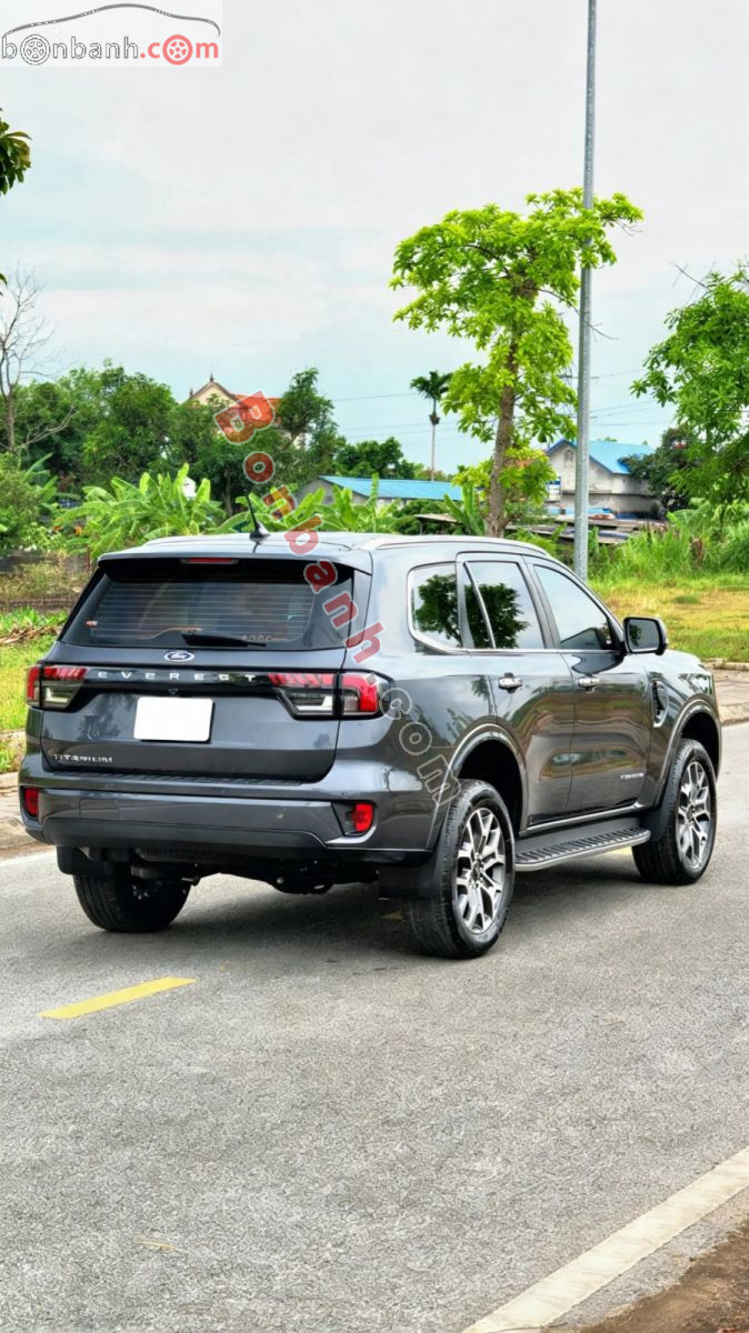 Bán ô tô Ford Everest Titanium 2.0L 4x2 AT - 2024 - xe cũ