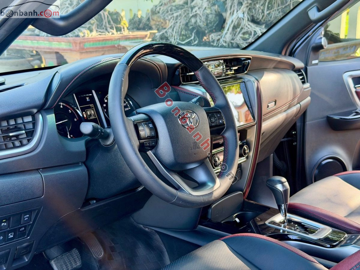 Bán ô tô Toyota Fortuner Legender 2.4L 4x2 AT - 2025 - xe cũ