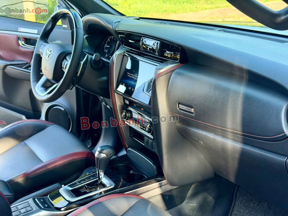 Bán ô tô Toyota Fortuner Legender 2.4L 4x2 AT - 2025 - xe cũ