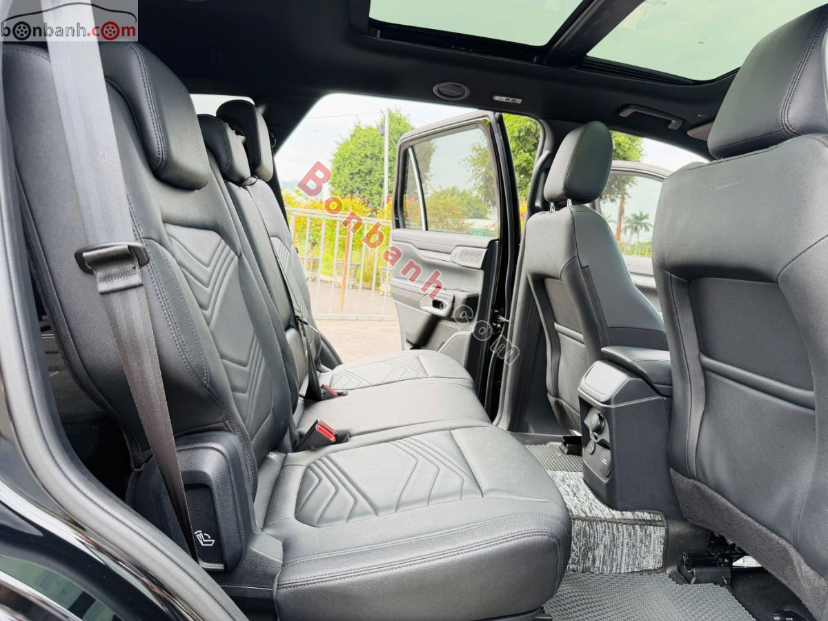 Bán ô tô Ford Everest Titanium 2.0L 4x2 AT - 2025 - xe cũ