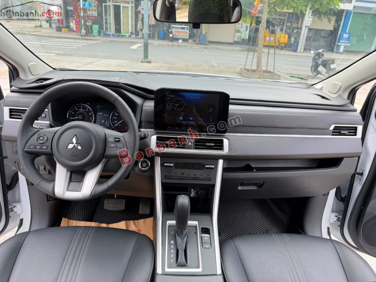 Bán ô tô Mitsubishi Xpander Premium 1.5 AT - 2024 - xe cũ