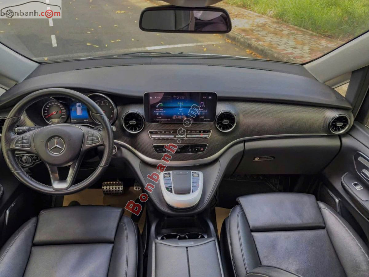 Bán ô tô Mercedes Benz V class V250 AMG - 2022 - xe cũ