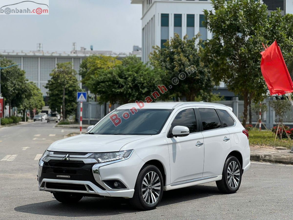 Bán ô tô Mitsubishi Outlander 2.0 CVT - 2022 - xe cũ