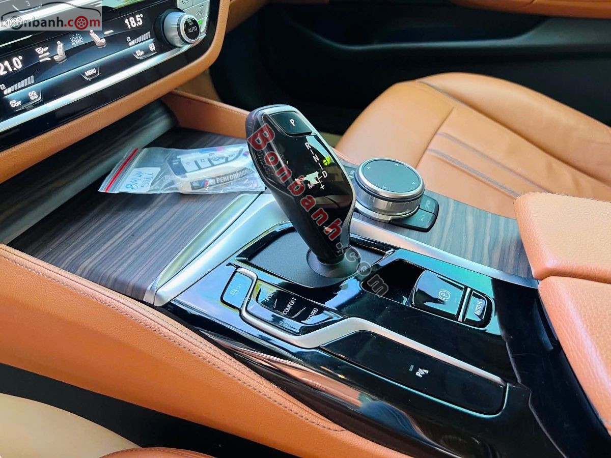 Bán ô tô BMW 5 Series 520i Luxury - 2021 - xe cũ
