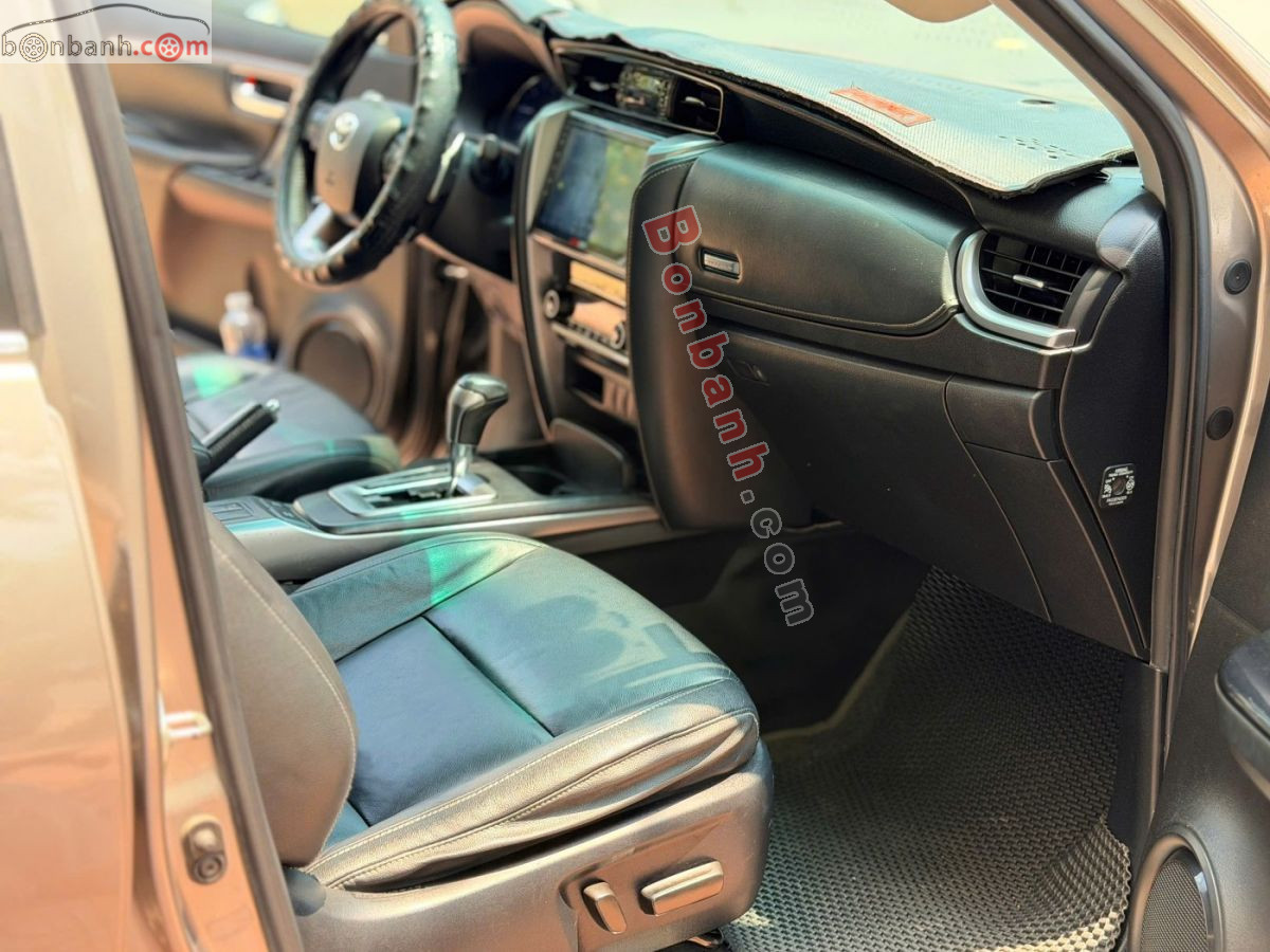 Bán ô tô Toyota Fortuner 2.4G 4x2 AT - 2021 - xe cũ