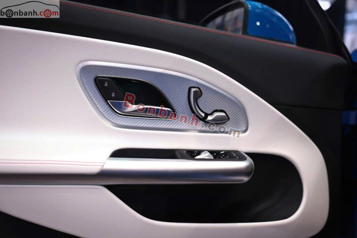Bán ô tô Mercedes Benz CLA class 200 EV - 2026 - xe mới