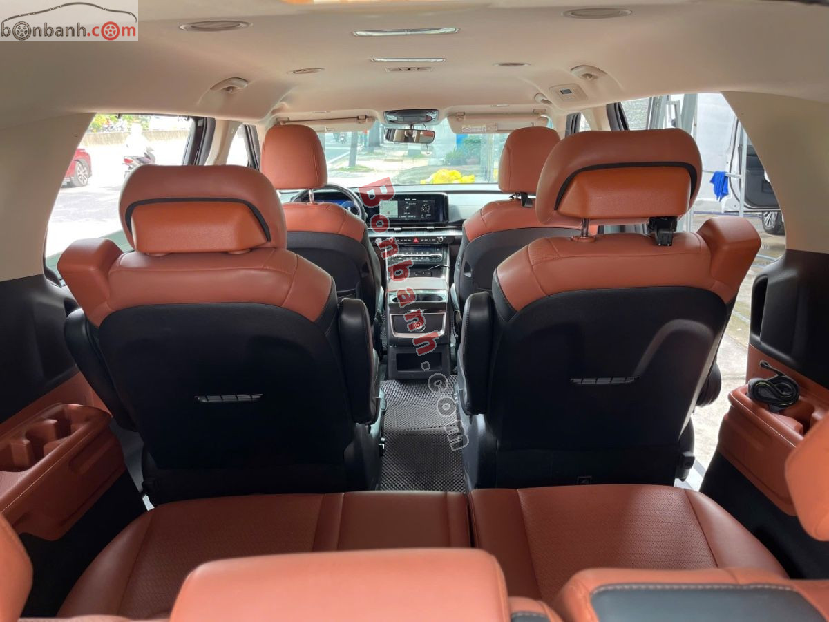 Bán ô tô Kia Carnival Premium 2.2D - 2022 - xe cũ