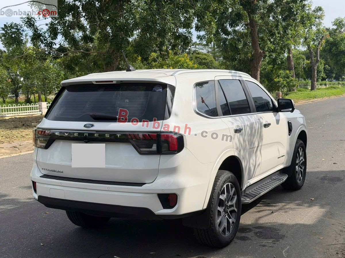 Bán ô tô Ford Everest Titanium Plus 2.0L 4x4 AT - 2025 - xe cũ