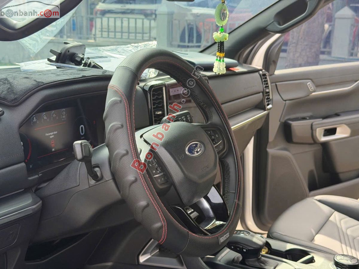 Bán ô tô Ford Everest Titanium Plus 2.0L 4x4 AT - 2025 - xe cũ