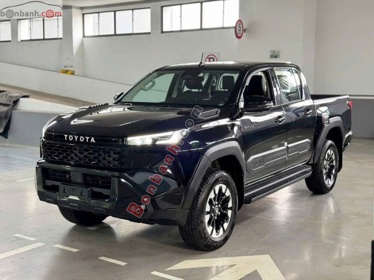 Bán ô tô Toyota Hilux Trailhunter 2.8L 4x4 AT - 2026 - xe mới