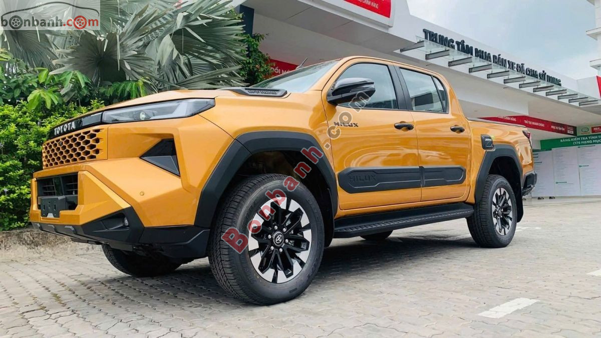 Bán ô tô Toyota Hilux Trailhunter 2.8L 4x4 AT - 2026 - xe mới