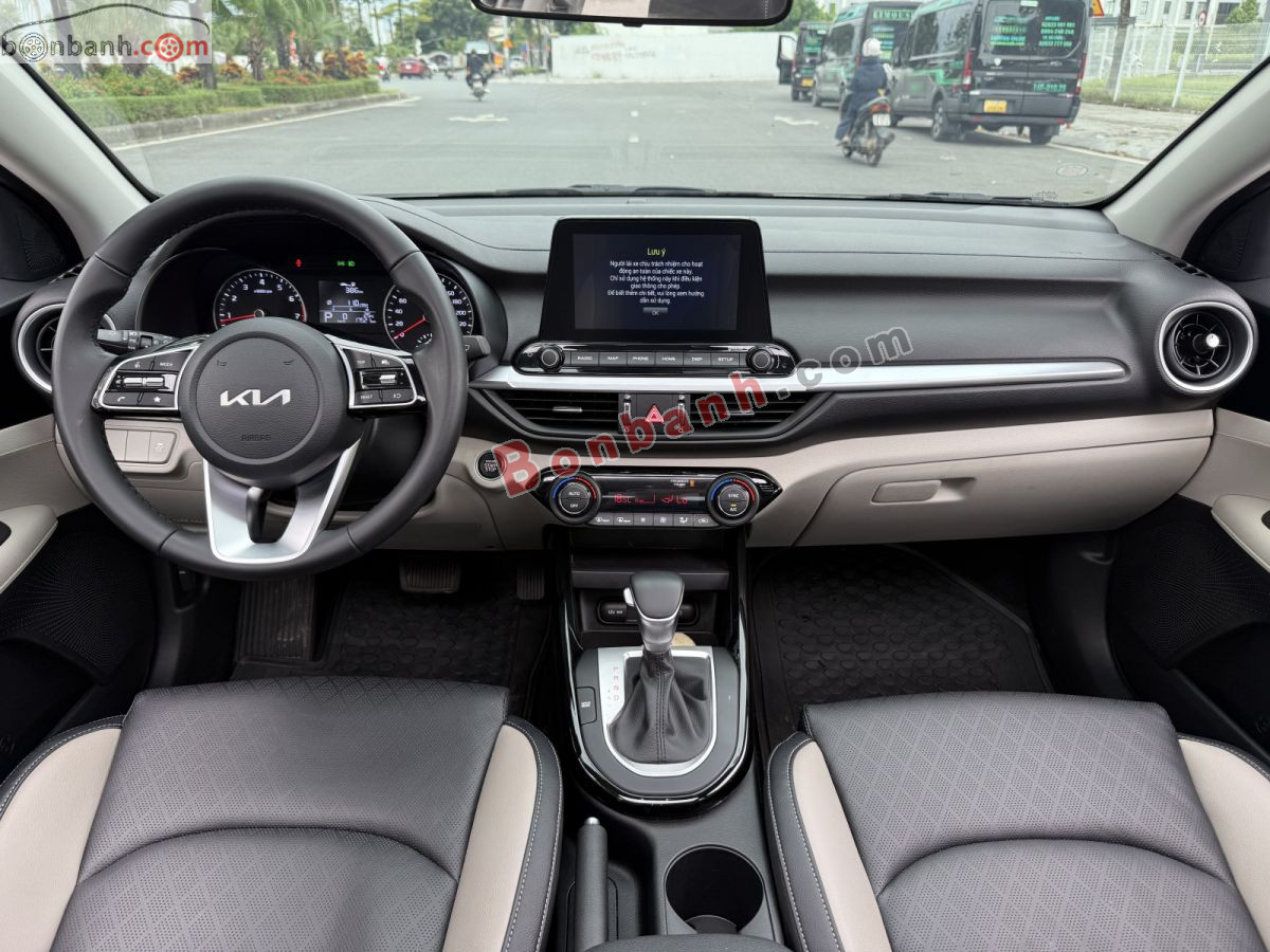 Bán ô tô Kia K3 Luxury 1.6 AT - 2024 - xe cũ