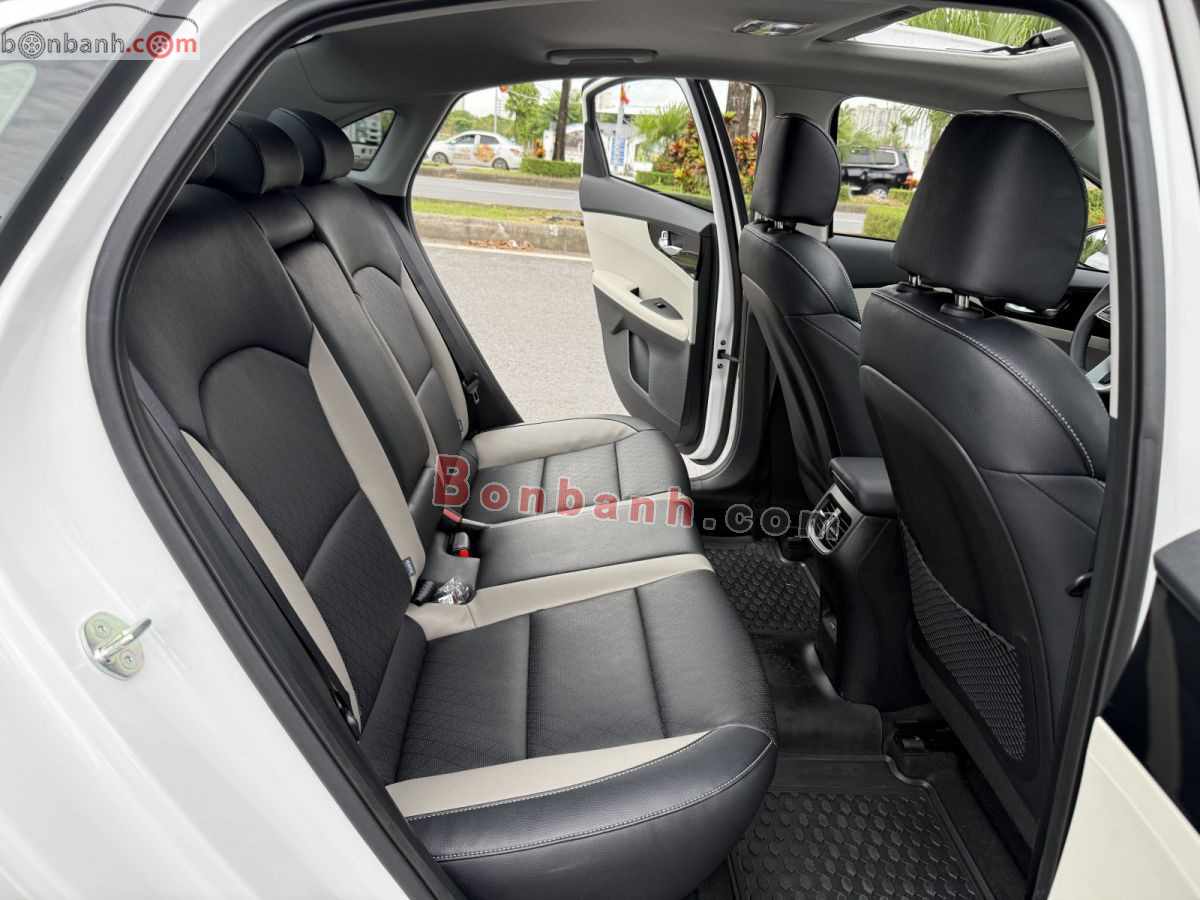 Bán ô tô Kia K3 Luxury 1.6 AT - 2024 - xe cũ