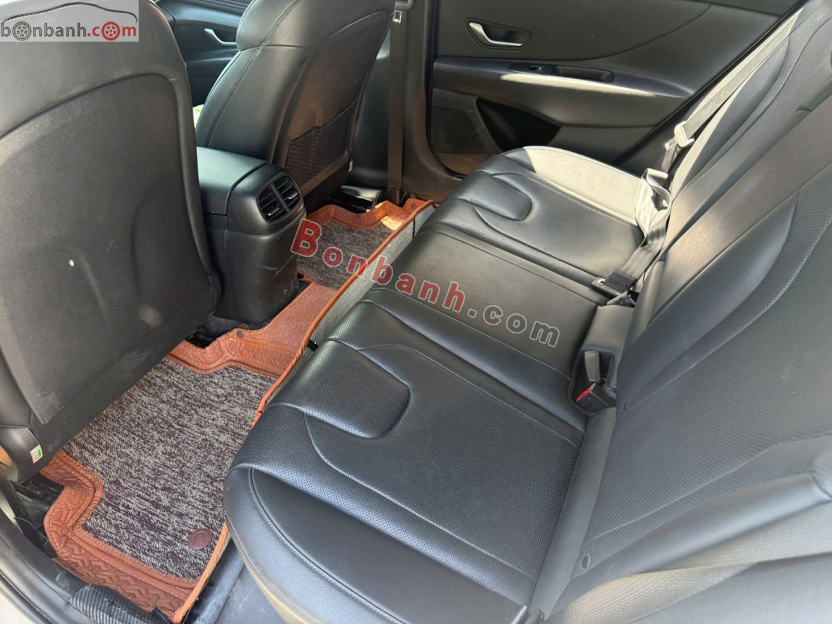 Bán ô tô Hyundai Elantra 2.0 AT Cao cấp - 2023 - xe cũ