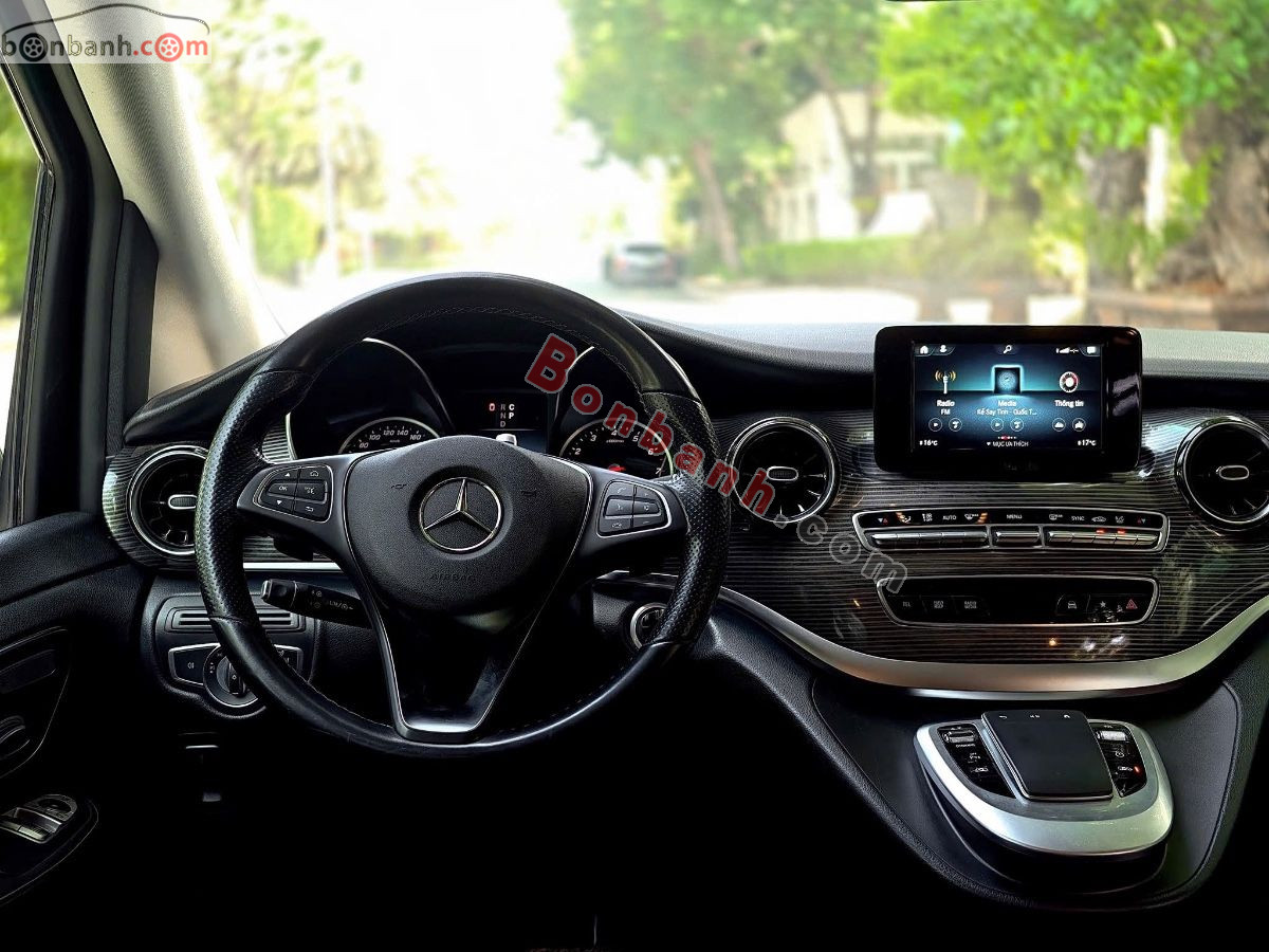 Bán ô tô Mercedes Benz V class V250 Luxury - 2021 - xe cũ