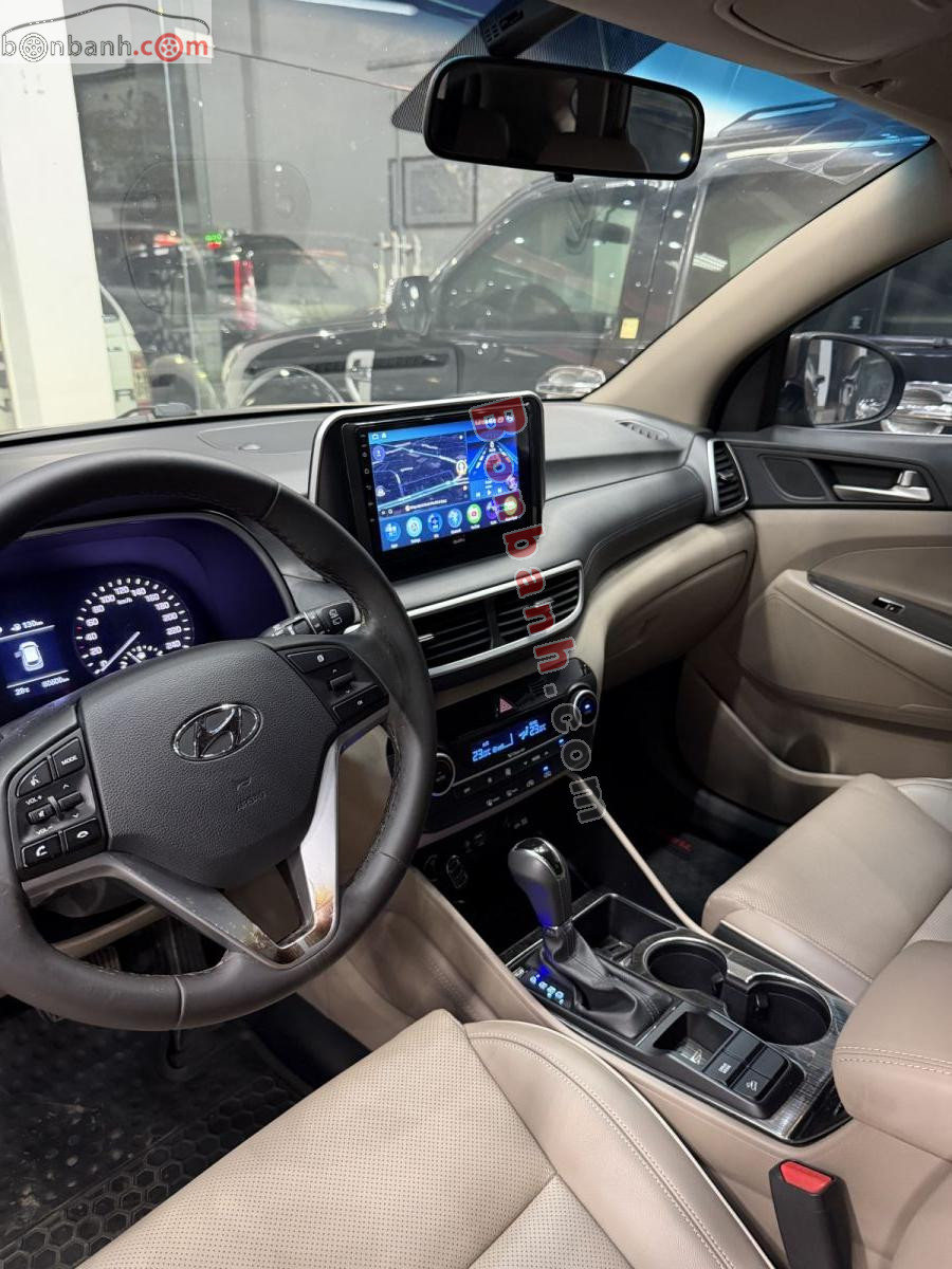 Bán ô tô Hyundai Tucson 2.0 AT - 2019 - xe cũ