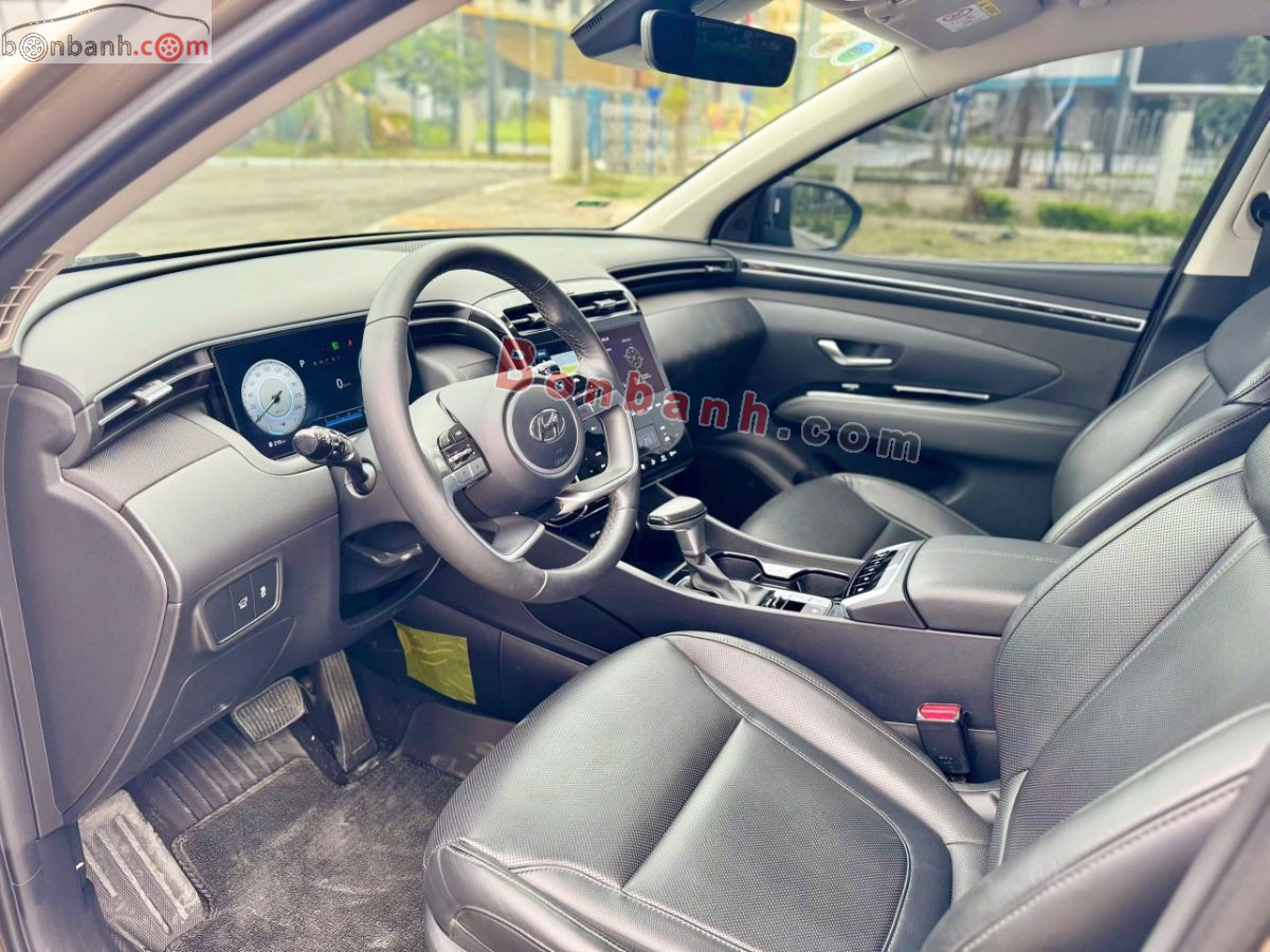 Bán ô tô Hyundai Tucson 2.0 AT Đặc biệt - 2024 - xe cũ