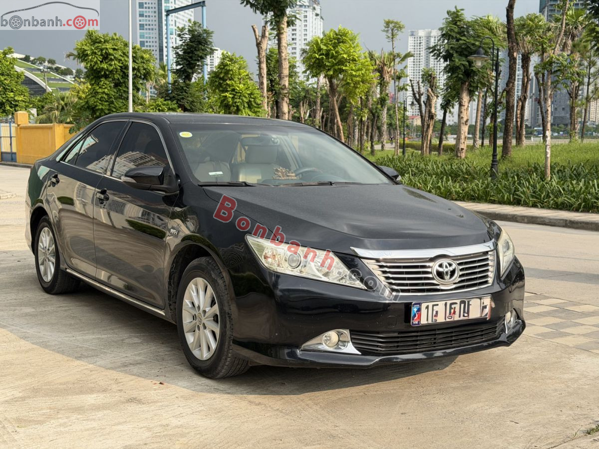 Bán ô tô Toyota Camry 2.0E - 2014 - xe cũ