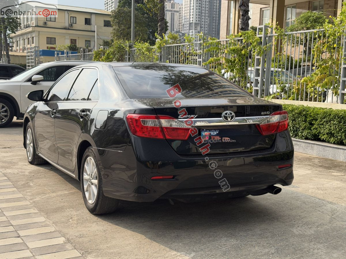 Bán ô tô Toyota Camry 2.0E - 2014 - xe cũ