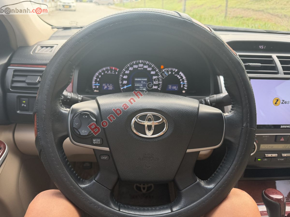 Bán ô tô Toyota Camry 2.0E - 2014 - xe cũ