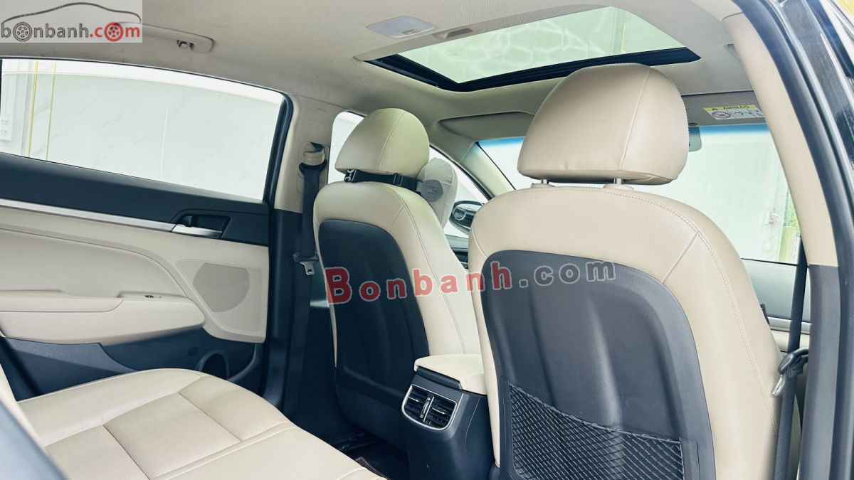 Bán ô tô Hyundai Elantra 2.0 AT - 2020 - xe cũ