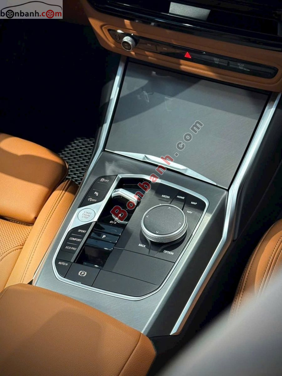 Bán ô tô BMW 3 Series 320i Sport Line - 2026 - xe mới