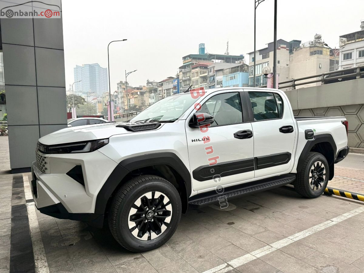 Bán ô tô Toyota Hilux Trailhunter 2.8L 4x4 AT - 2026 - xe mới
