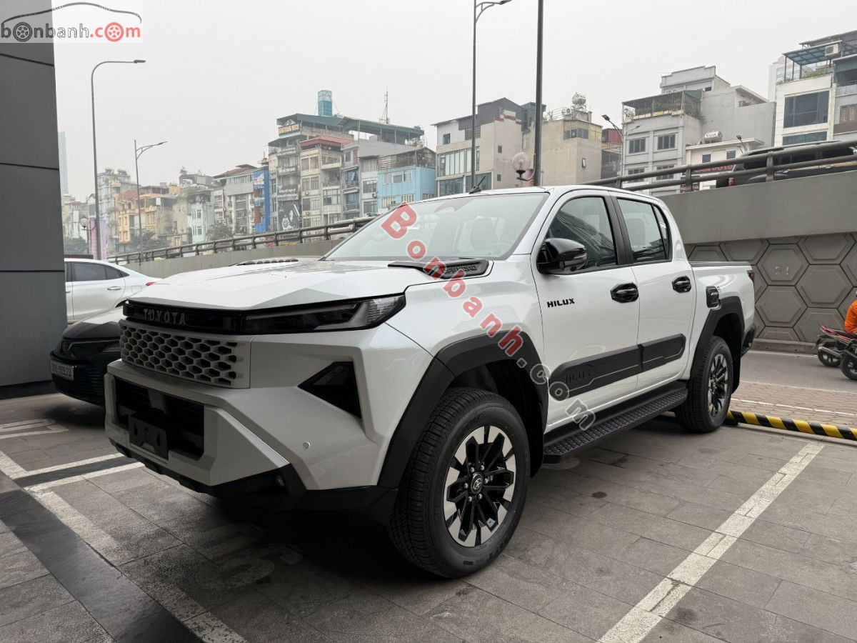 Bán ô tô Toyota Hilux Trailhunter 2.8L 4x4 AT - 2026 - xe mới