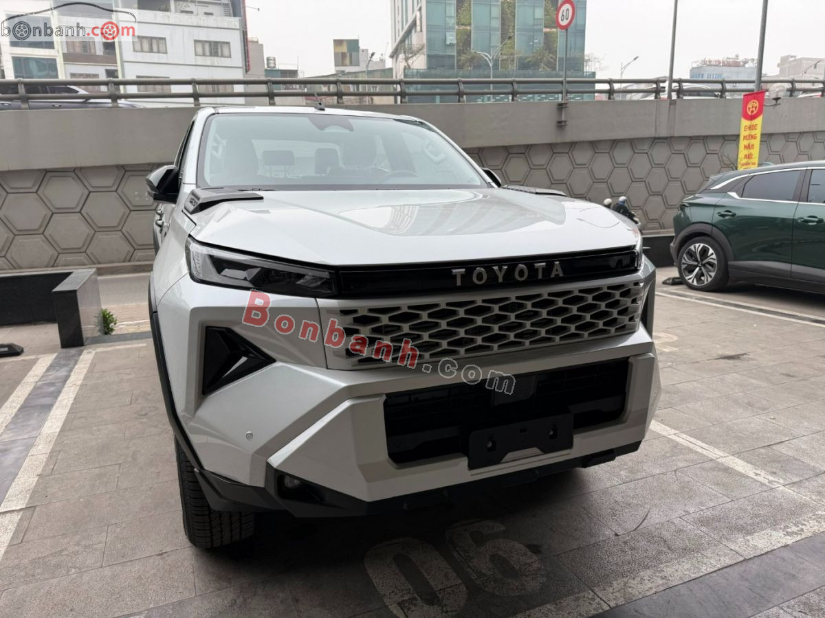 Bán ô tô Toyota Hilux Trailhunter 2.8L 4x4 AT - 2026 - xe mới