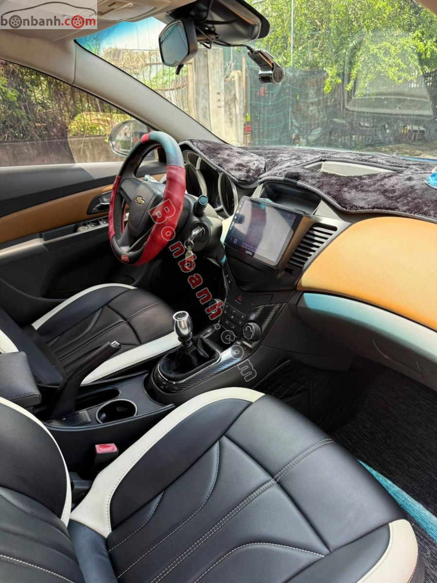 Bán ô tô Chevrolet Cruze LS 1.6 MT - 2010 - xe cũ