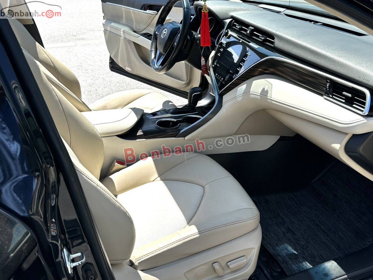 Bán ô tô Toyota Camry 2.5Q - 2019 - xe cũ