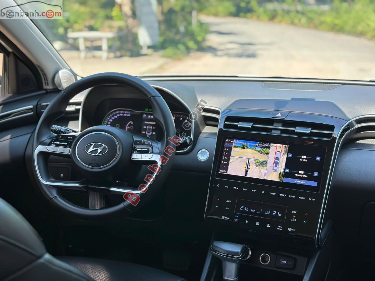 Bán ô tô Hyundai Tucson 2.0 AT Tiêu chuẩn - 2022 - xe cũ