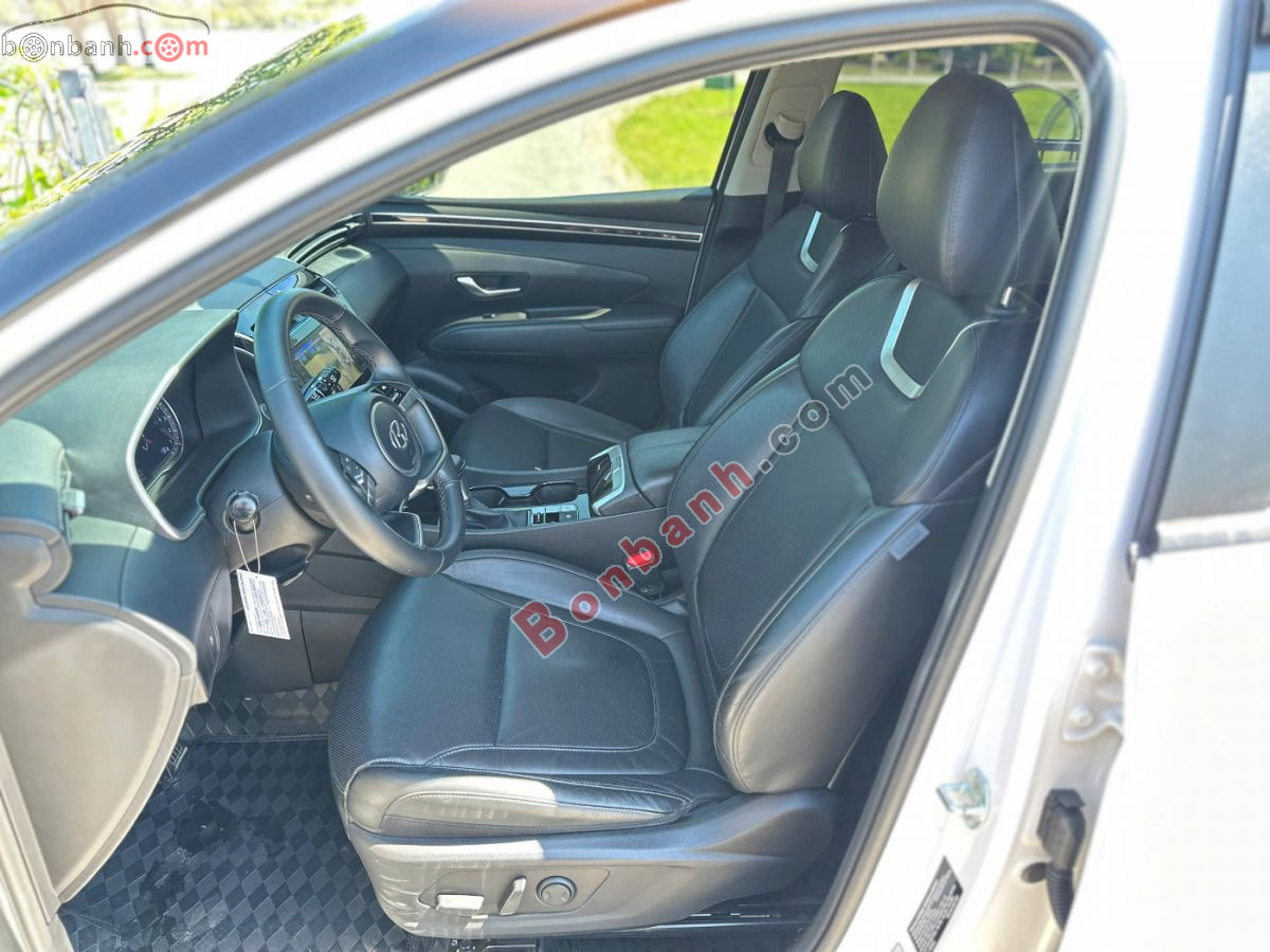 Bán ô tô Hyundai Tucson 2.0 AT Tiêu chuẩn - 2022 - xe cũ