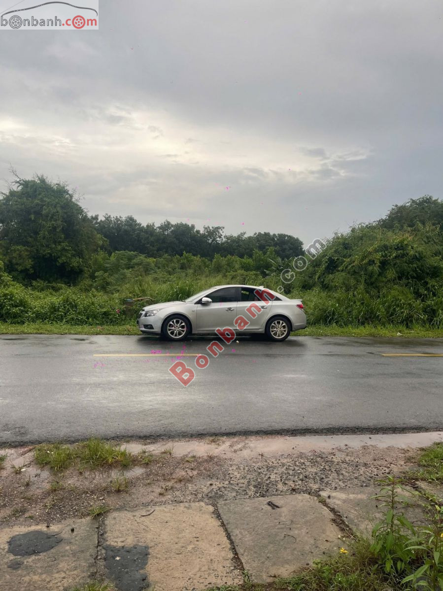 Bán ô tô Chevrolet Cruze LS 1.6 MT - 2010 - xe cũ