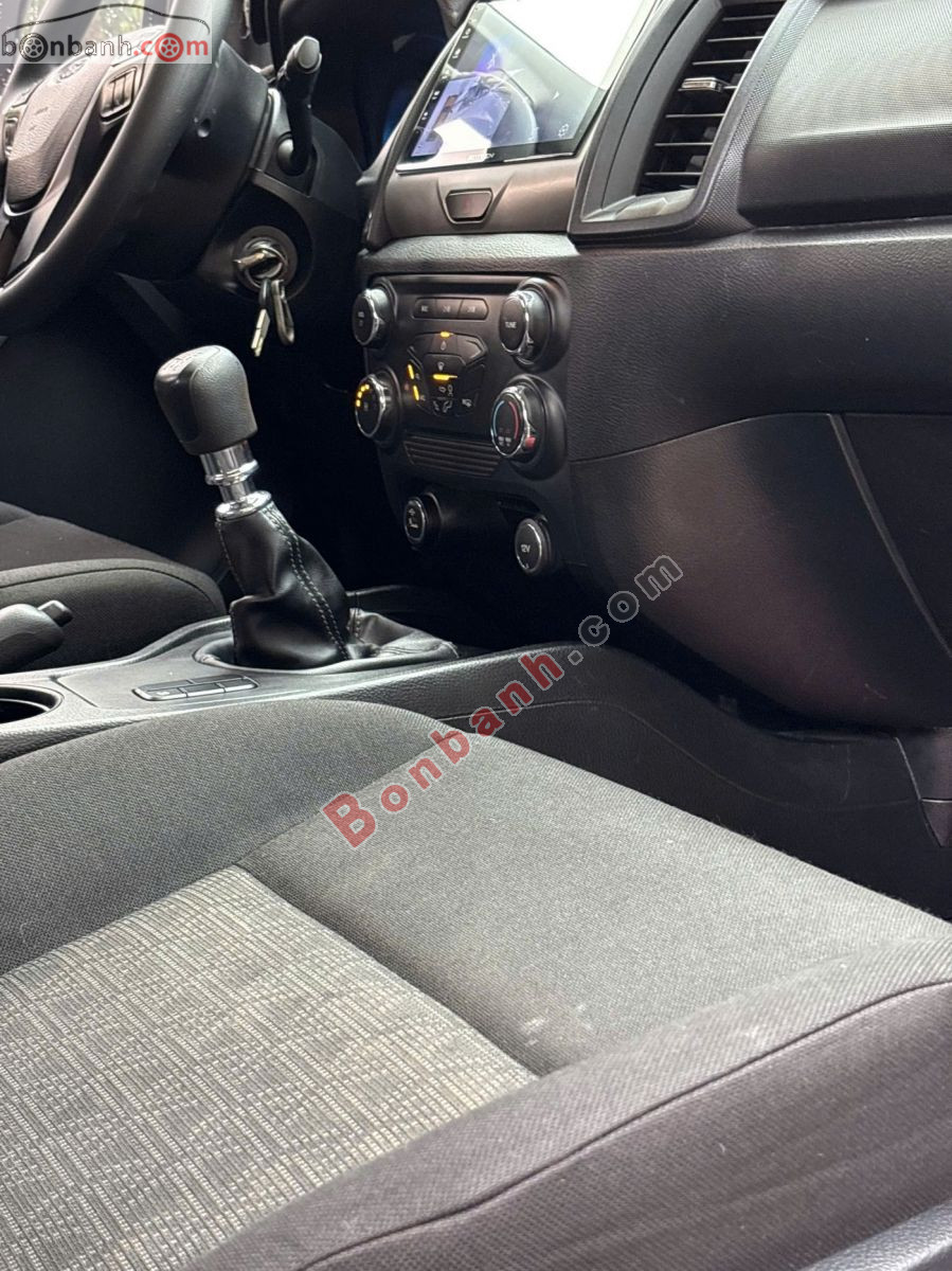 Bán ô tô Ford Ranger XLS 2.2L 4x2 MT - 2021 - xe cũ