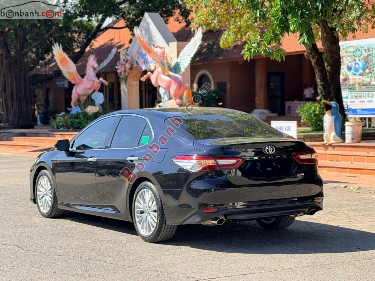Bán ô tô Toyota Camry 2.5Q - 2021 - xe cũ