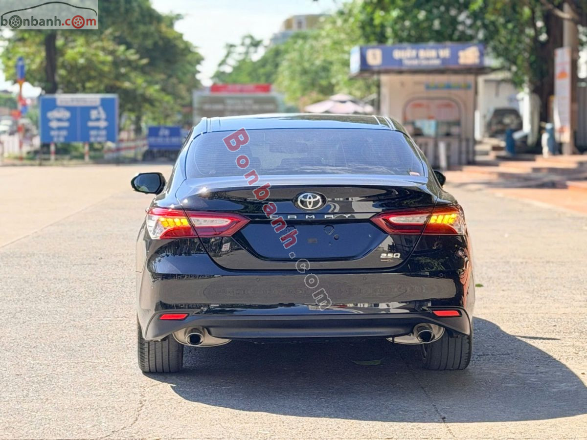 Bán ô tô Toyota Camry 2.5Q - 2021 - xe cũ