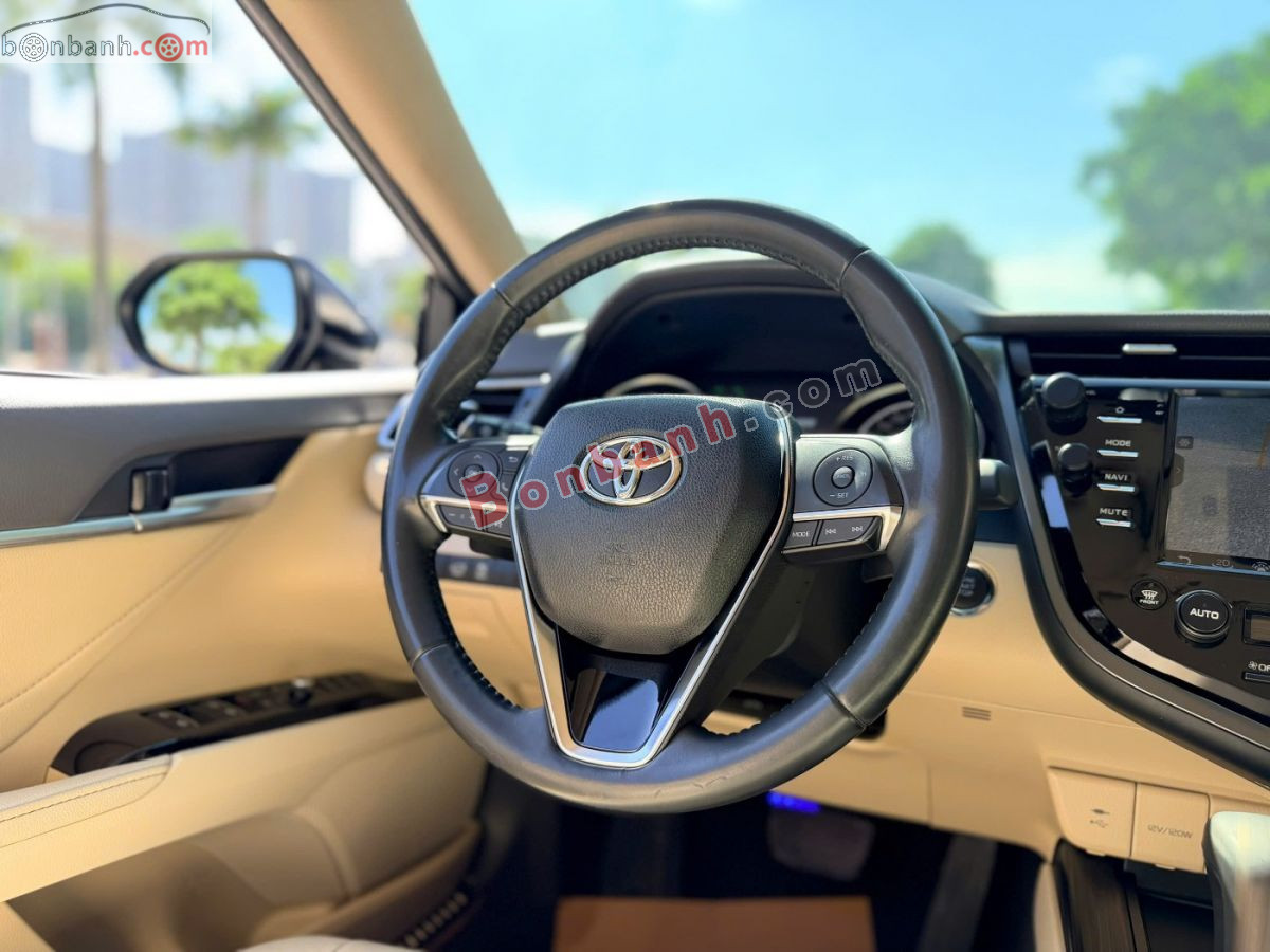 Bán ô tô Toyota Camry 2.5Q - 2021 - xe cũ
