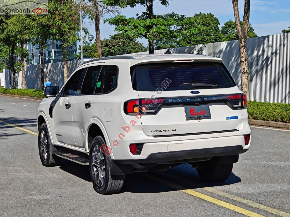 Bán ô tô Ford Everest Titanium 2.0L 4x2 AT - 2024 - xe cũ