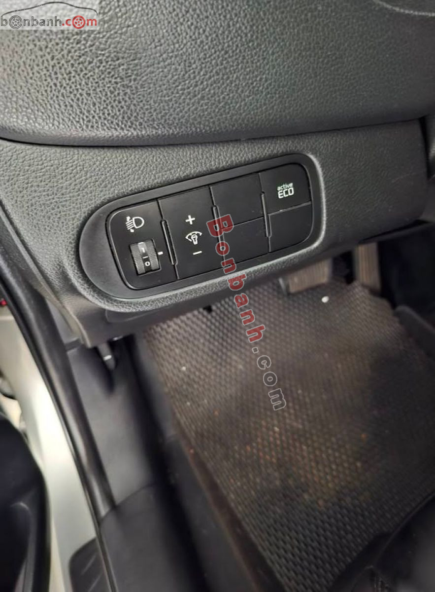 Bán ô tô Kia Rondo DAT - 2016 - xe cũ