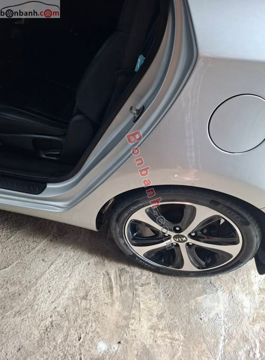 Bán ô tô Kia Rondo DAT - 2016 - xe cũ