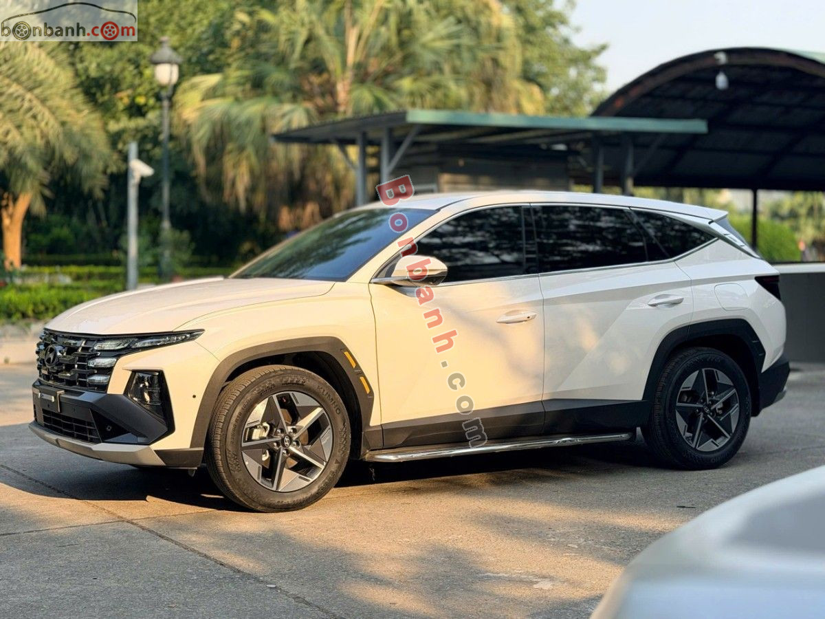 Bán ô tô Hyundai Tucson 2.0 AT Đặc biệt - 2025 - xe cũ