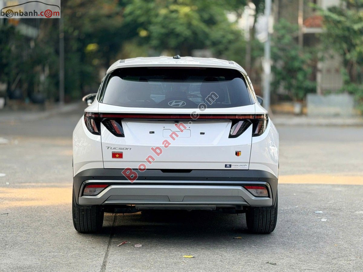 Bán ô tô Hyundai Tucson 2.0 AT Đặc biệt - 2025 - xe cũ