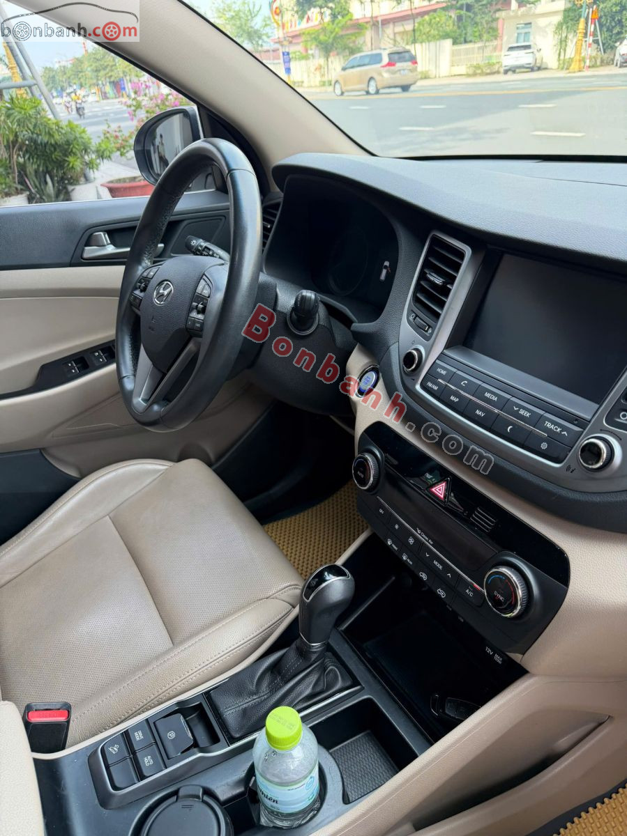 Bán ô tô Hyundai Tucson 2.0 AT - 2018 - xe cũ