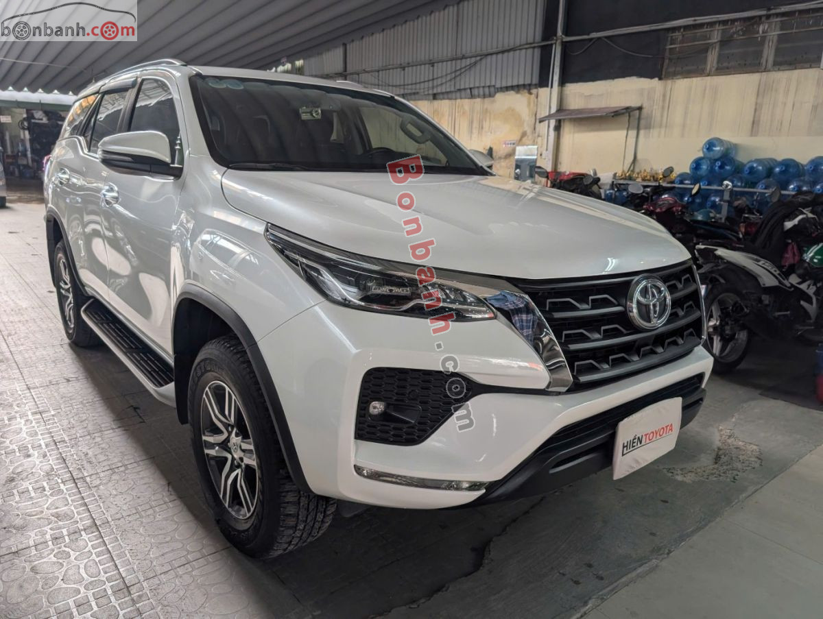 Bán ô tô Toyota Fortuner 2.4L 4x2 AT - 2022 - xe cũ