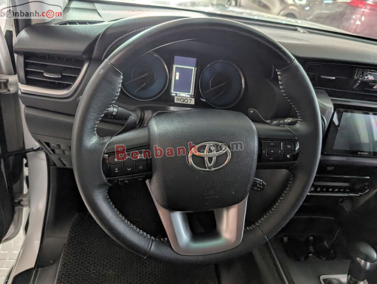 Bán ô tô Toyota Fortuner 2.4L 4x2 AT - 2022 - xe cũ