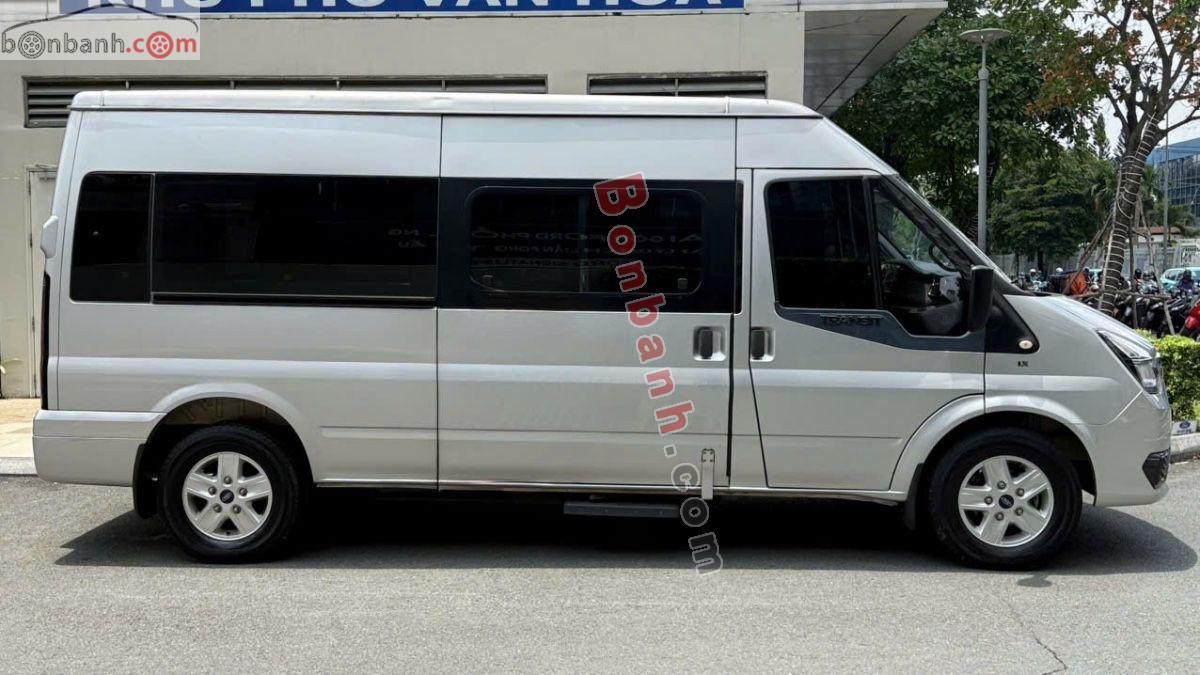 Bán ô tô Ford Transit Tiêu chuẩn - 2022 - xe cũ