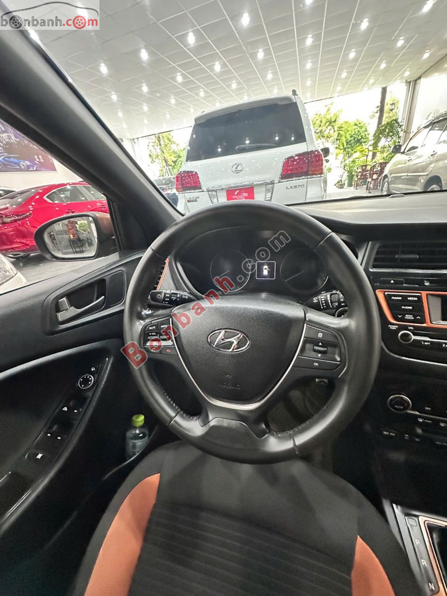 Bán ô tô Hyundai i20 Active 1.4 AT - 2015 - xe cũ