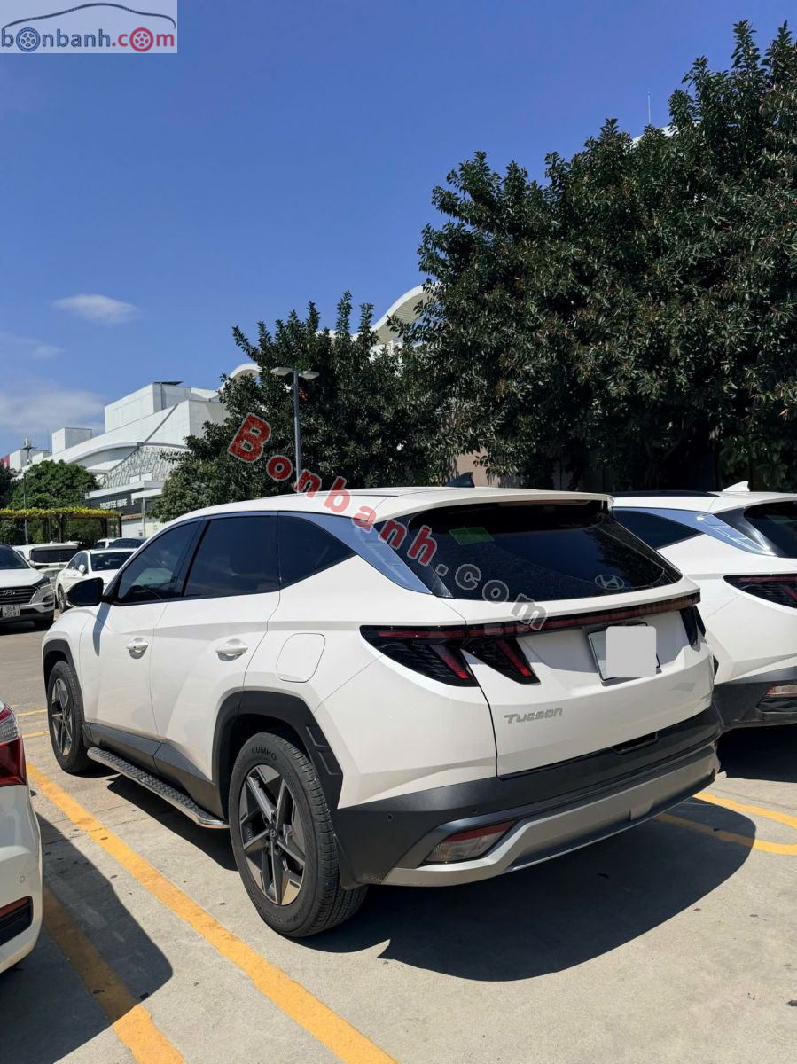 Bán ô tô Hyundai Tucson 2.0 AT Đặc biệt - 2025 - xe cũ